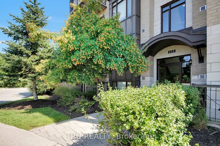 Photo de la propriété:  655 Beauparc Private 404  ON K1J 0B6 