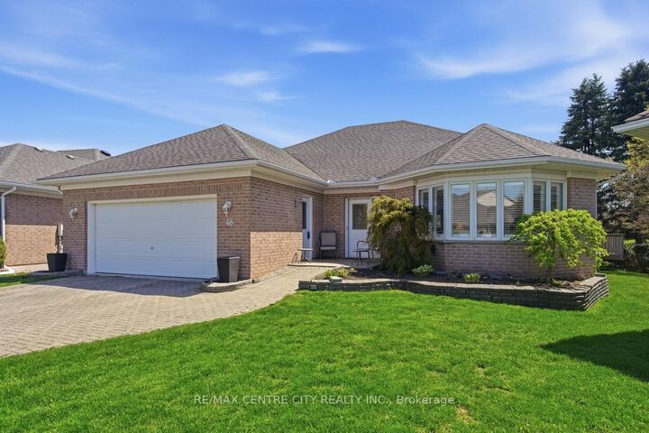 Property Photo: 48 Ilderbrook Circle ON N0M 2A0