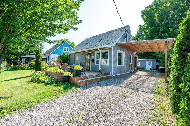 Property Photo: 597 Almira Street S ON K8A 4A3