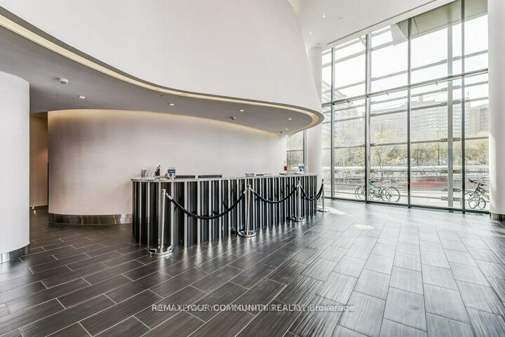 Property Photo:  1815 Yonge Street 602  ON M4T 2A4 