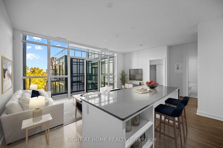 Property Photo:  681 Yonge Street 630  ON L9J 0K1 
