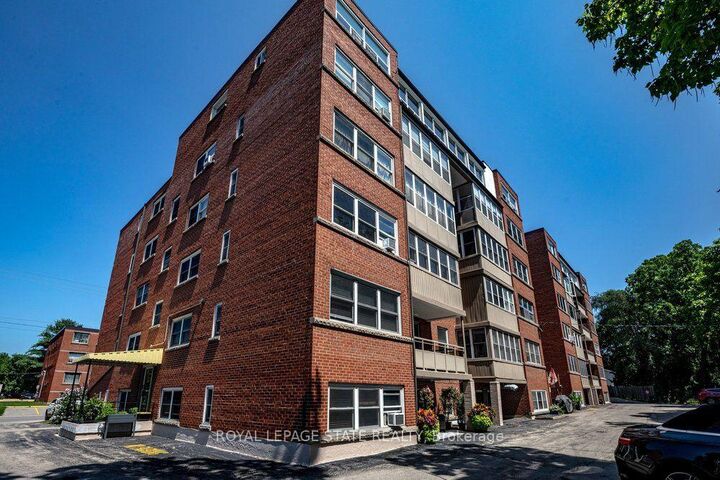 Property Photo: 9 Grant Boulevard 602 ON L9H 4L5
