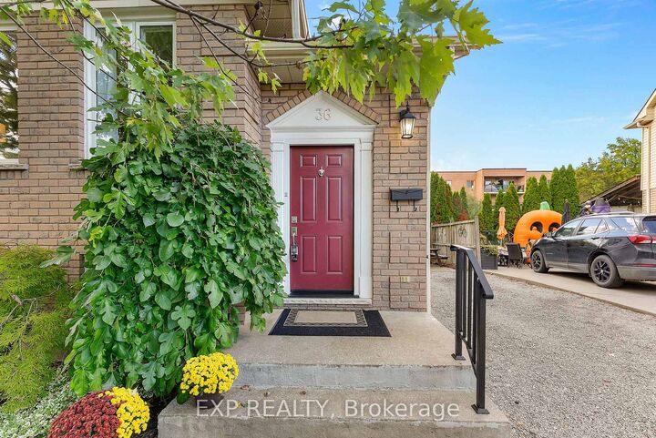Property Photo: 36 Vintage Crescent ON L2S 3C6
