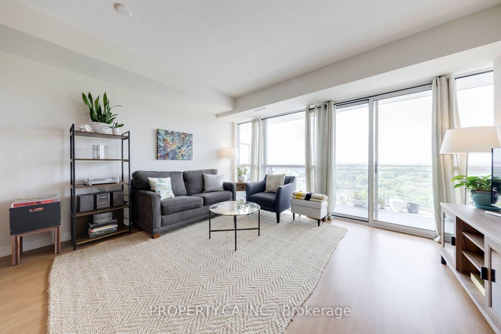 Property Photo:  5101 Dundas Street W 1101  ON M9A 1C1 