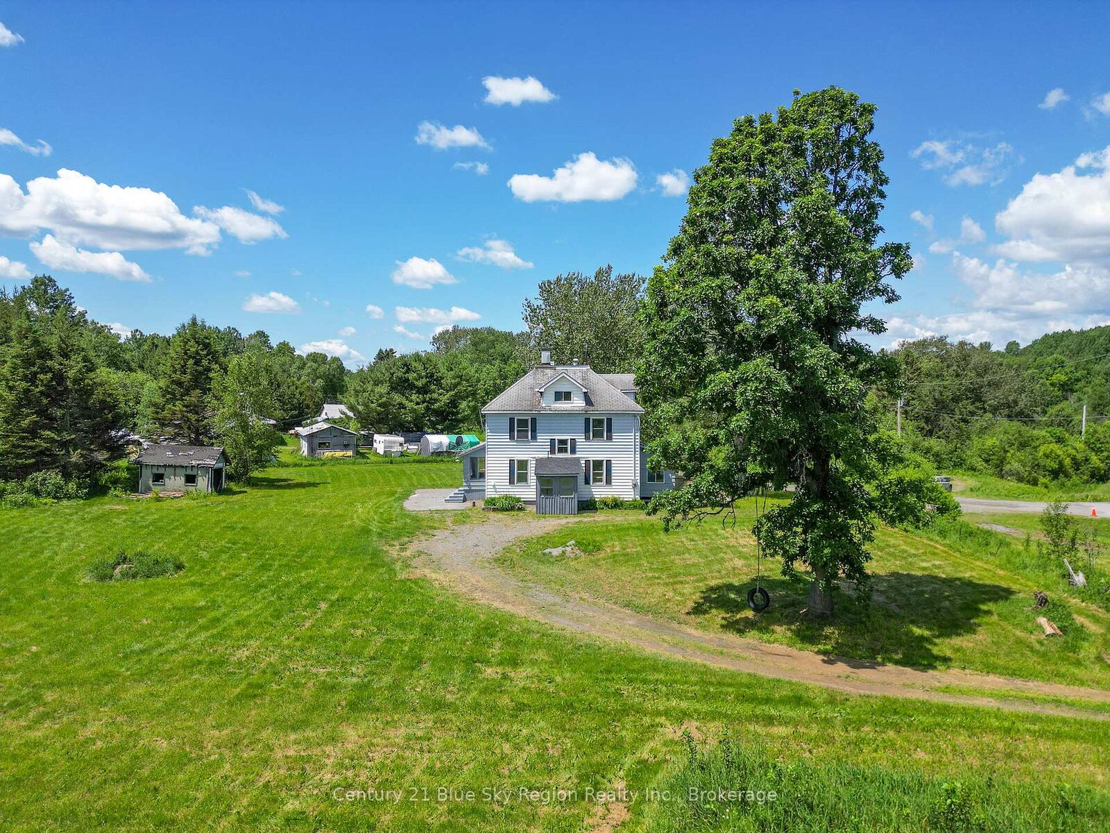 Property Photo:  2 Desaulniers Road  ON P0H 1M0 