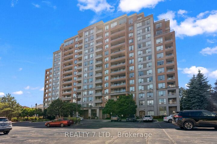 Property Photo: 9 Northern Heights Drive 216 ON L4B 4M5