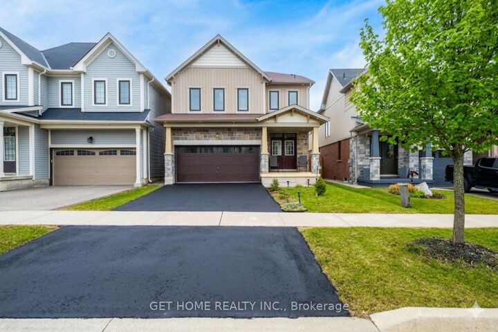 Property Photo: 22 Kelso Drive ON N3W 0B7