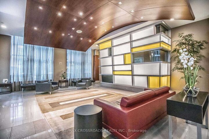 Property Photo:  31 Bales Avenue 503  ON M2N 7L6 