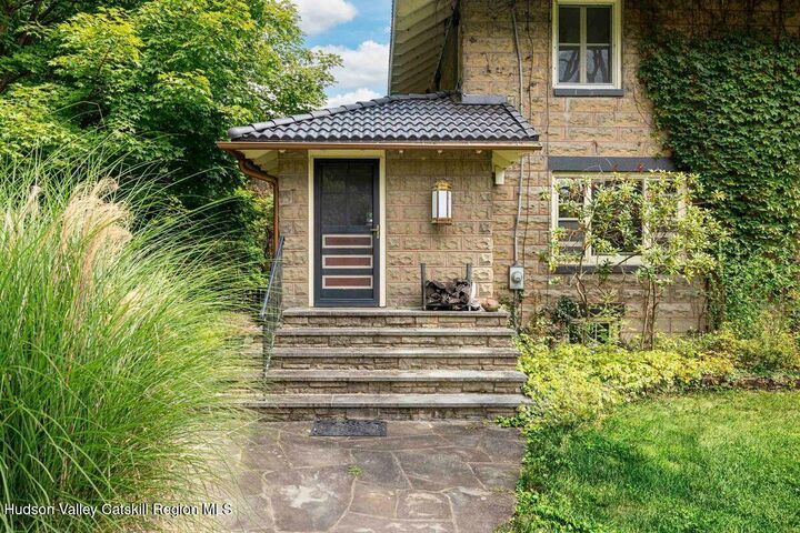 Property Photo:  263 Patterson  NY 12477 