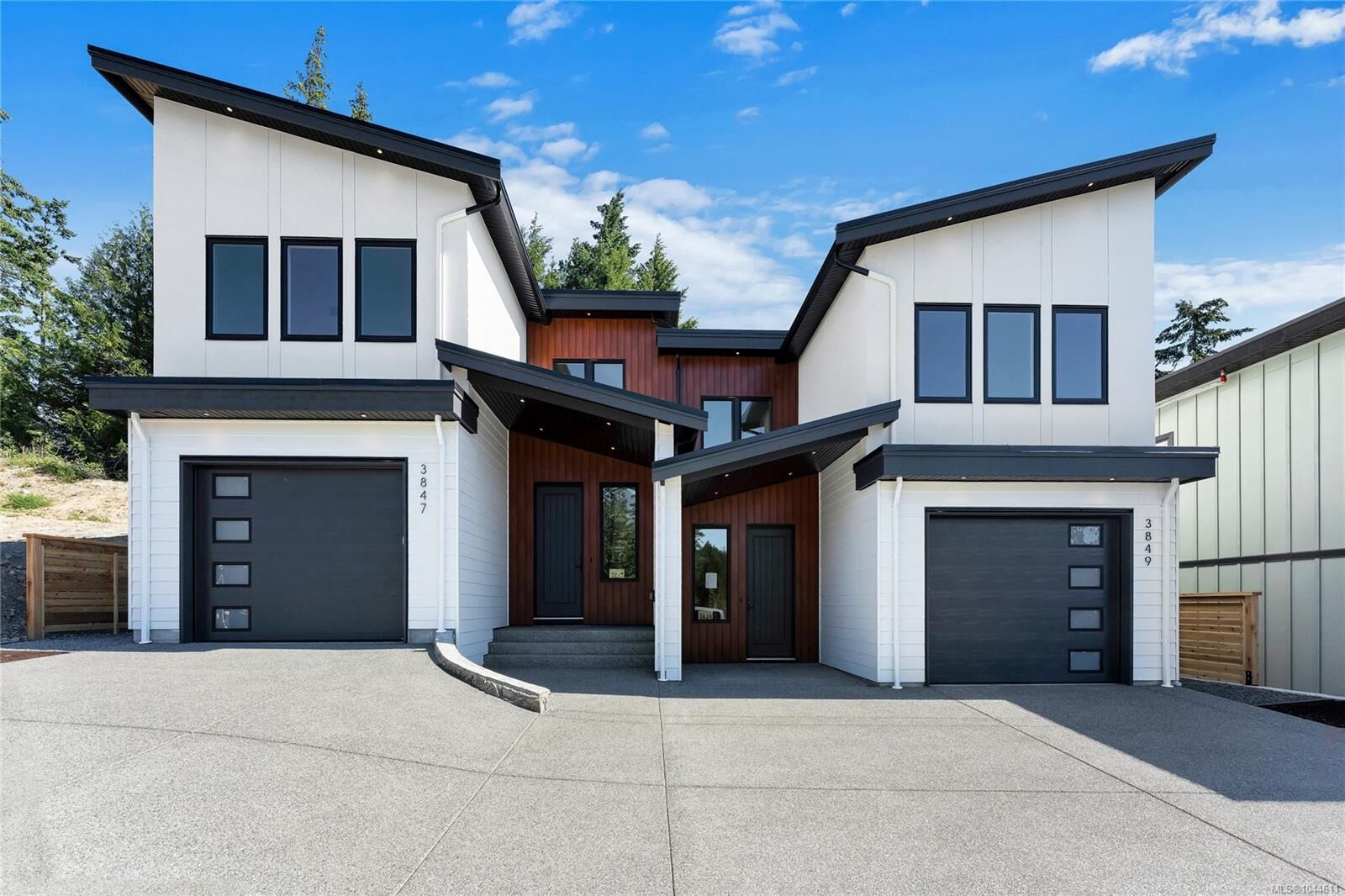 Property Photo: 3849 Olympian Way BC V9C 0R7