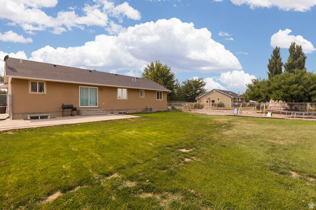 Property Photo: 255 S 500 W UT 84754