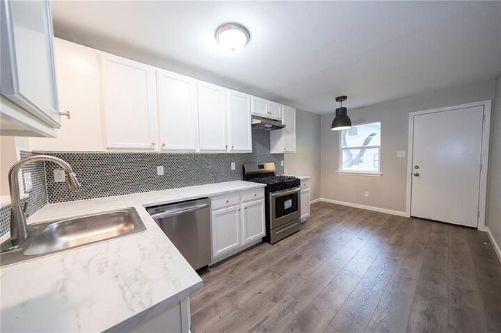 Property Photo: 7401 Tumbleweed Drive TX 78724