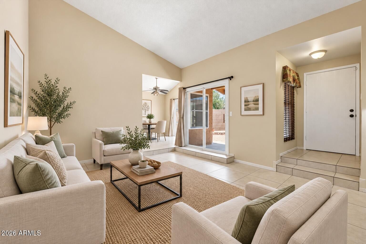 Property Photo:  905 S Hacienda Drive  AZ 85281 
