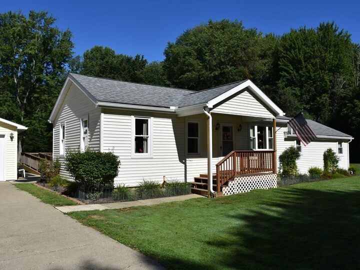 Property Photo: 17599 S Norrisville Road PA 16406