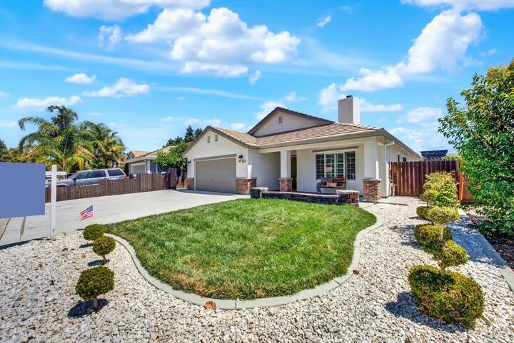Property Photo: 560 Evans Road CA 95620