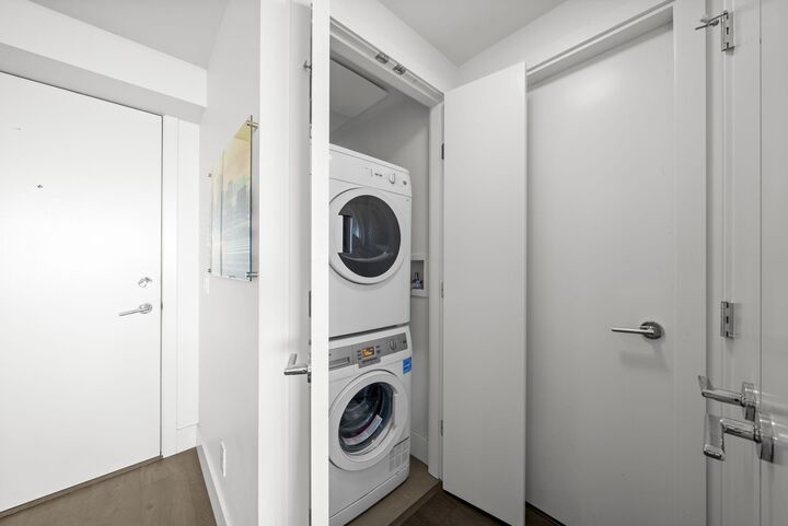 Property Photo: 5233 Gilbert Road 1007 BC V7C 0B3