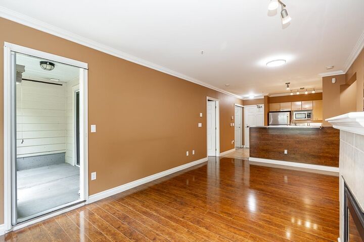 Property Photo: 3625 Windcrest Drive 103 BC V7G 2S6