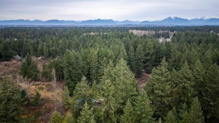 Property Photo: 20108 32 Avenue BC V2Z 2E1