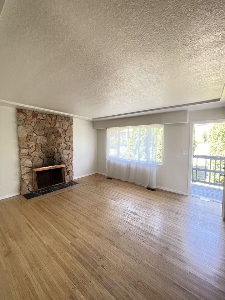 Property Photo:  100 Sea Avenue  BC V5B 3W6 