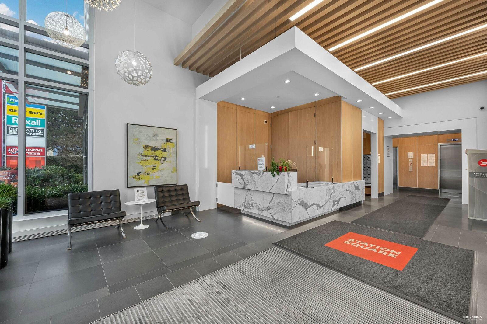 Property Photo:  4688 Kingsway 2709  BC V5H 0E9 