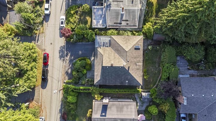 Property Photo: 212 W Balmoral Road BC V7N 2T8