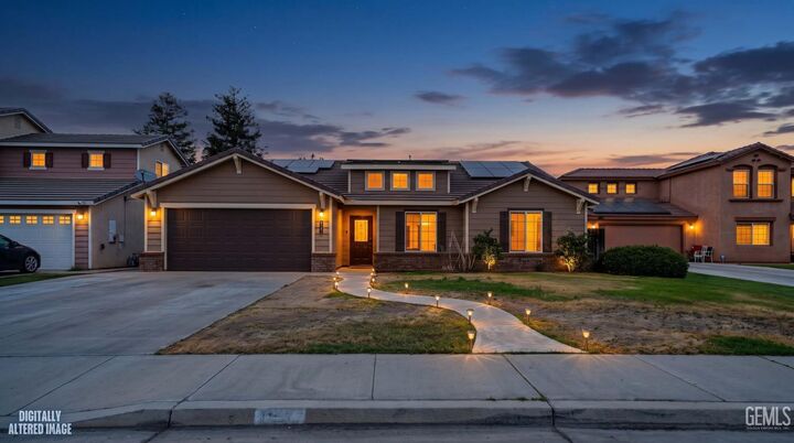 Property Photo: 11014 Sonoma Creek Court CA 93312