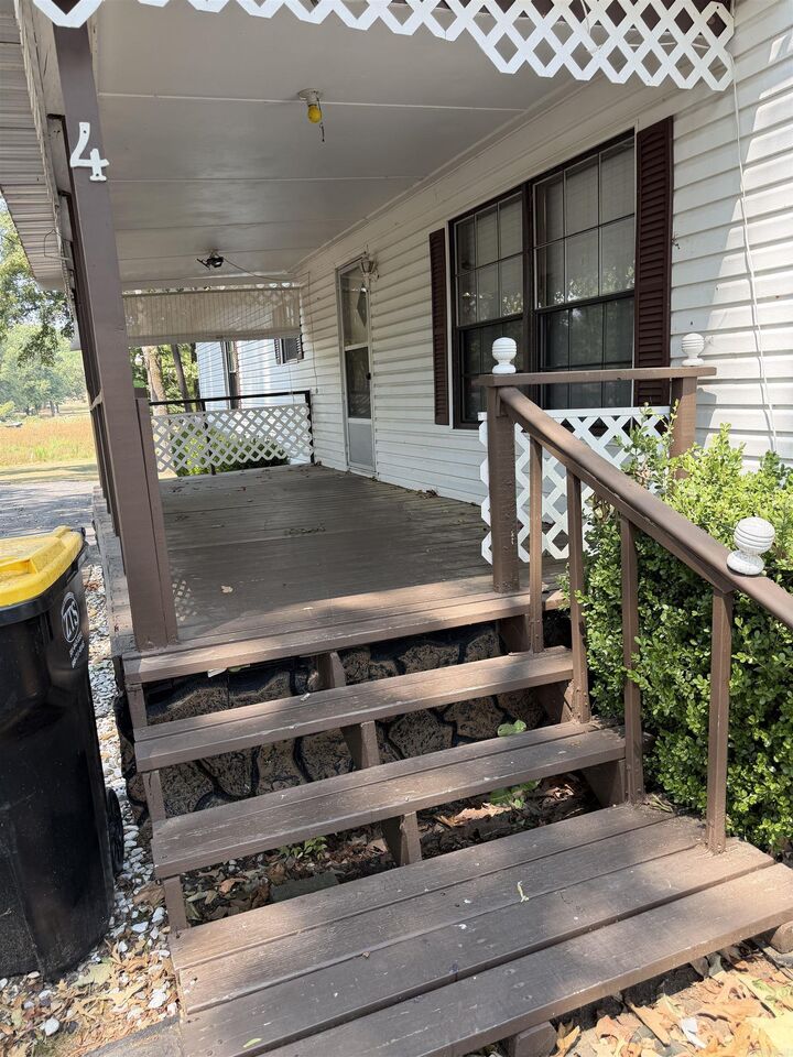 Property Photo: 4 Paradise Circle AR 72016