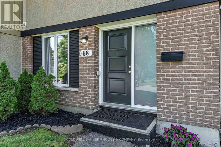 Property Photo:  68 Costello Avenue  ON K2H 7C5 