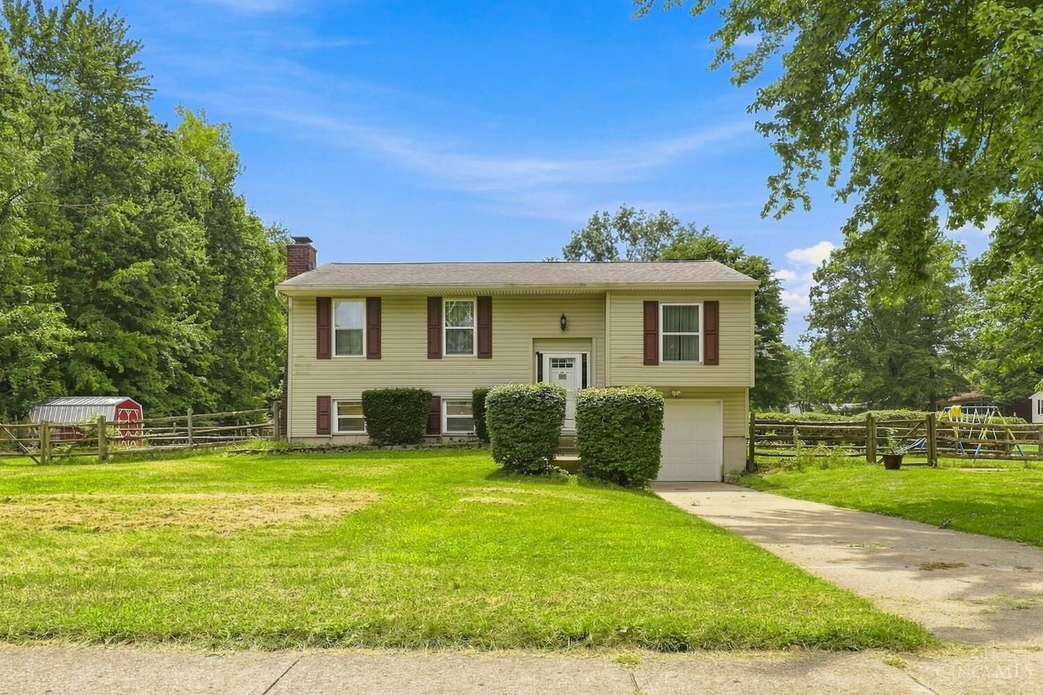 Property Photo:  1277 Blue Ridge Way  OH 45150 