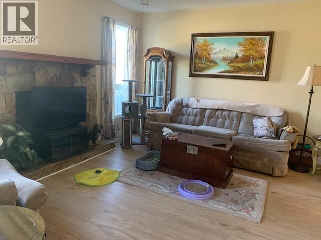 Property Photo: 1243 Pinyon Road BC V0B 2G2