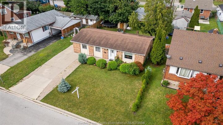 Property Photo: 1045 Reedmere Road ON N8S 2L9
