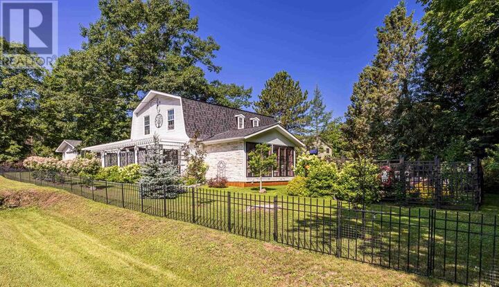 Property Photo: 3044 East St ON P0R 1G0