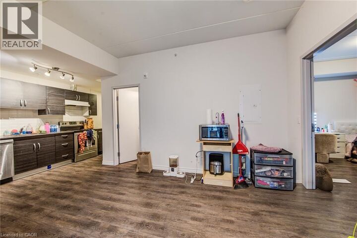 Property Photo:  269 Sunview Street 205  ON N2L 3V8 