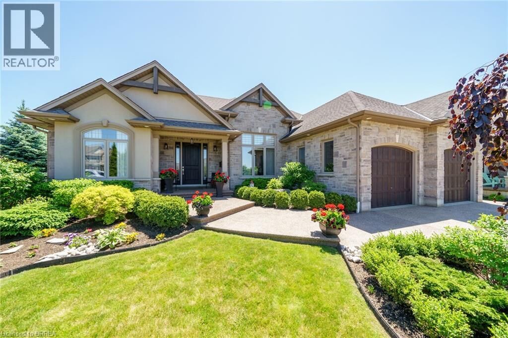 Property Photo:  12 Ellington Place  ON N3T 5L7 