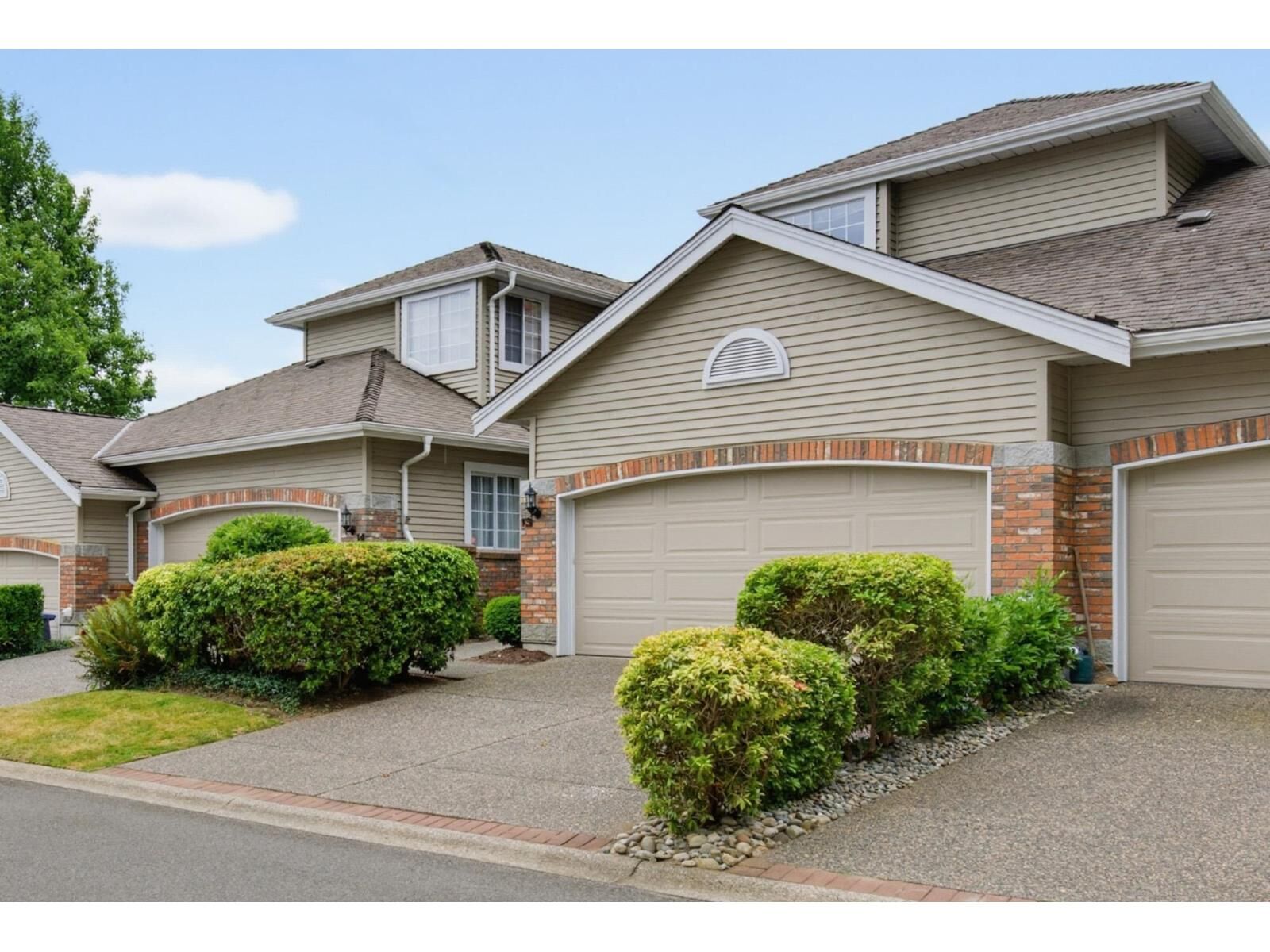 Property Photo: 2688 150 Street 13 BC V4P 1P1