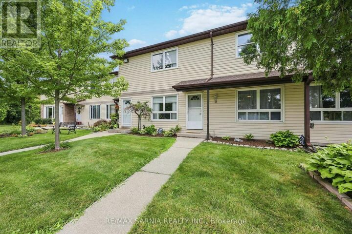 Property Photo: 200 St Clair Boulevard 5 ON N0N 1G0