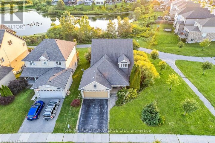 Property Photo: 1841 Foxwood Avenue Upper ON N6G 0C4