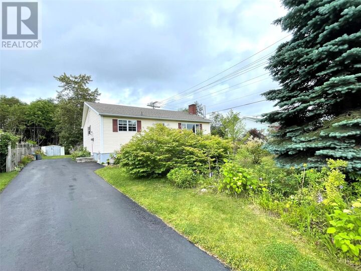 Property Photo: 5 Lind Avenue NL A2A 1V9
