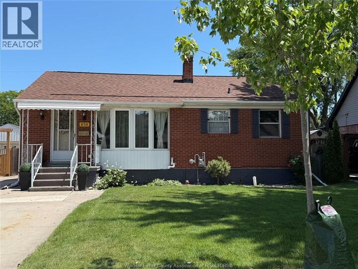 Property Photo: 858 Laporte ON N8S 3R4