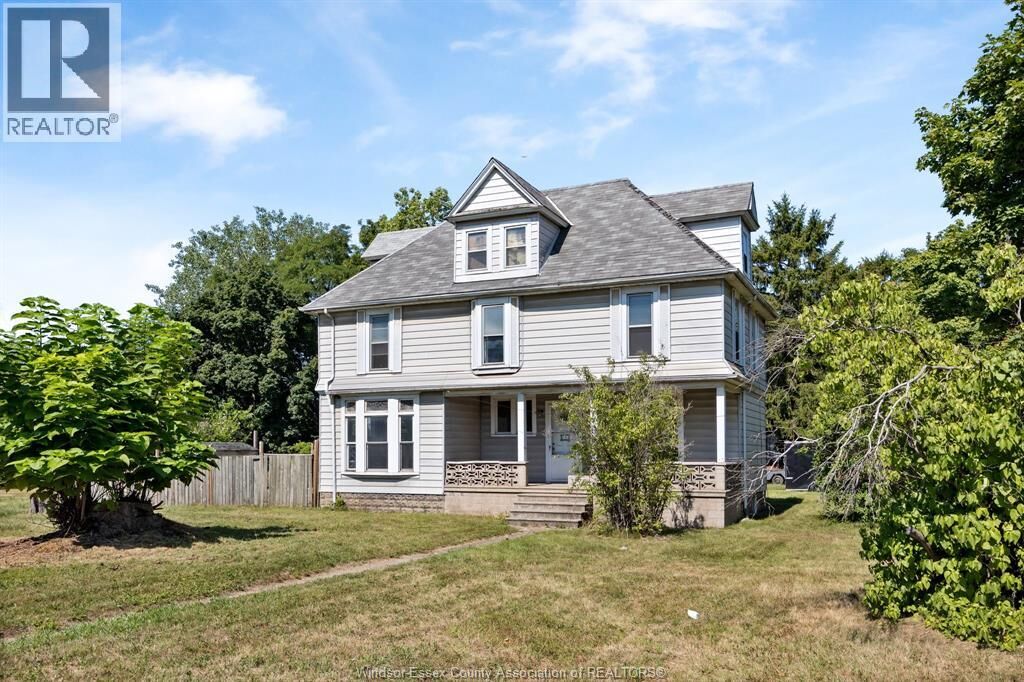 Property Photo:  3770 Sandwich Street  ON N9C 1C1 