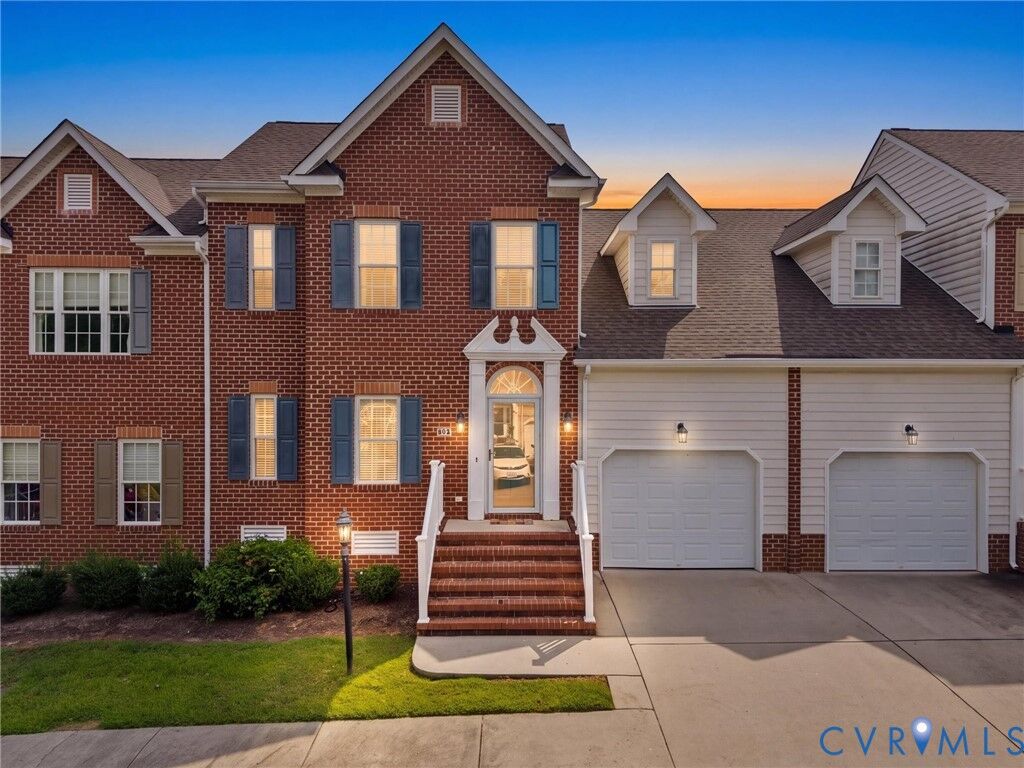 Property Photo: 107 Creekridge Place VA 23834