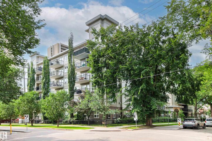 Property Photo: 11103 84 Avenue NW 404 AB T6G 2X4
