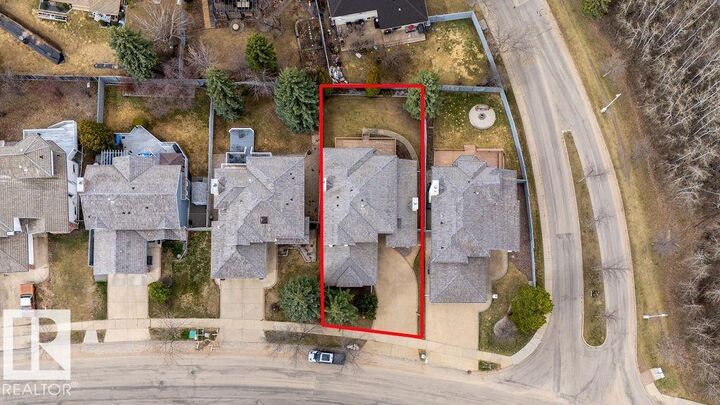 Property Photo: 956 Ogilvie Boulevard NW AB T6R 1K8