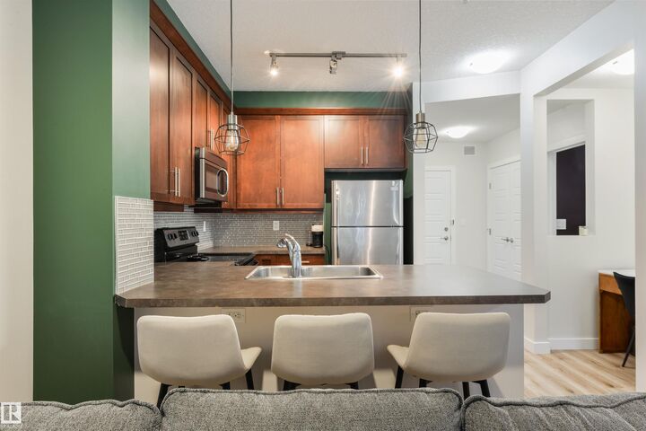 Property Photo: 2590 Anderson Way SW 110 AB T6W 0R2
