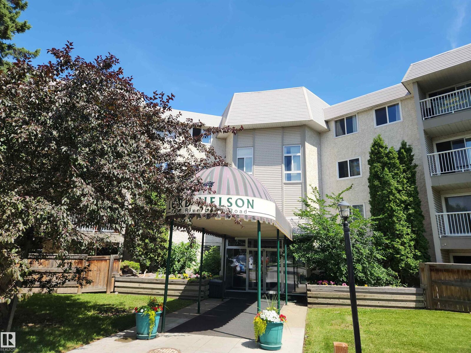 Property Photo:  5125 Riverbend Road NW 224  AB T6H 5K5 