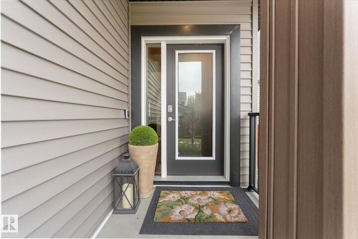 Property Photo: 60 Spruce Gardens Crescent AB T7X 0J9