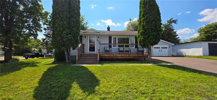 Property Photo: 237 Buckingham Avenue NB E1B 2N9