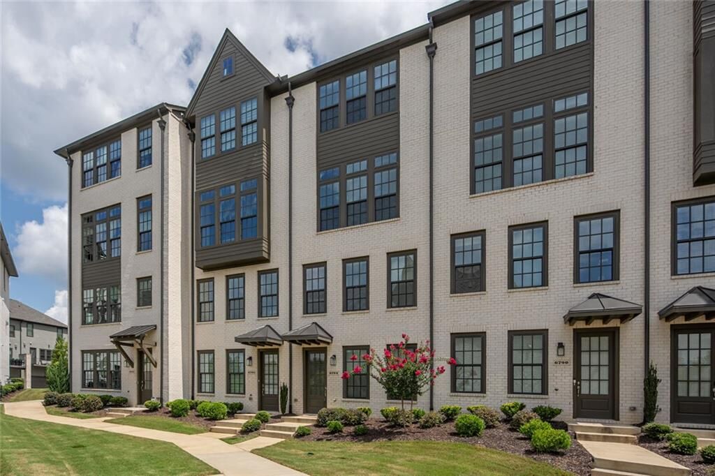Property Photo: 6794 Encore Boulevard GA 30328