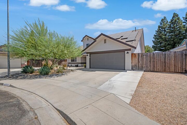 Property Photo:  3575 Sunnyside Avenue  CA 93611 