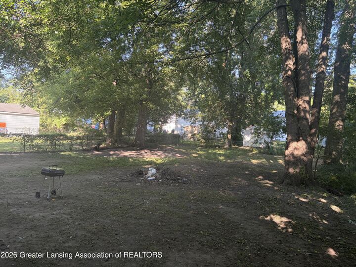Property Photo: 33312 Belding Court MI 48186